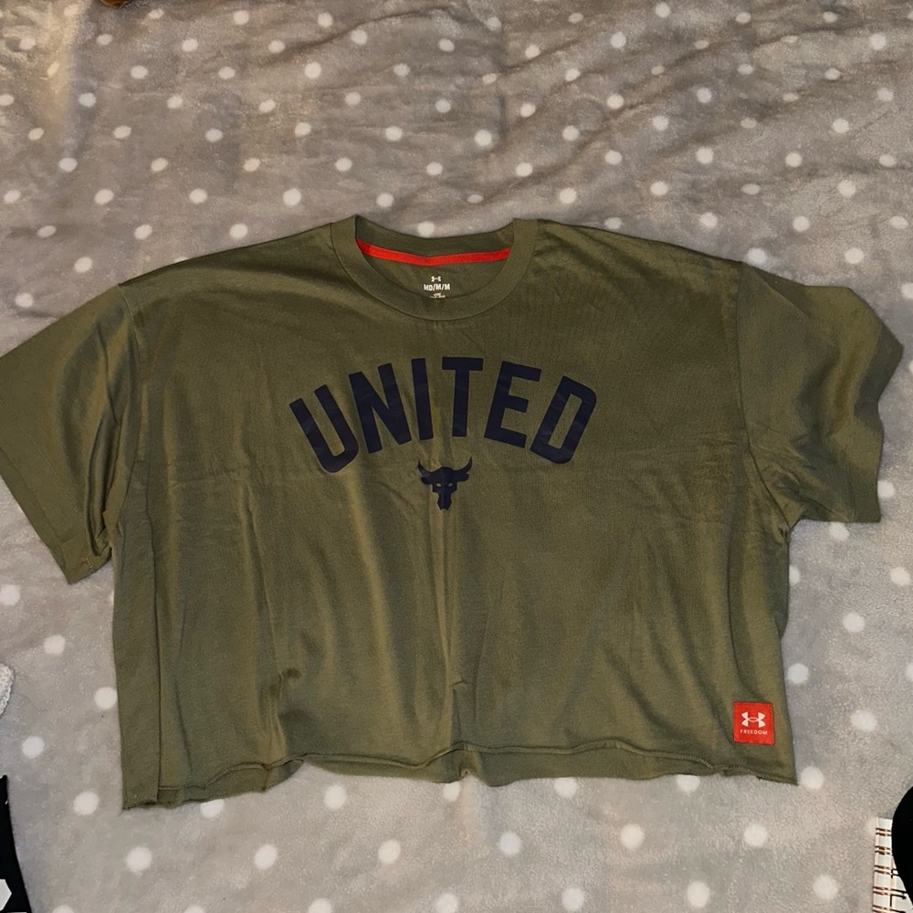 Under Armour Crop Top